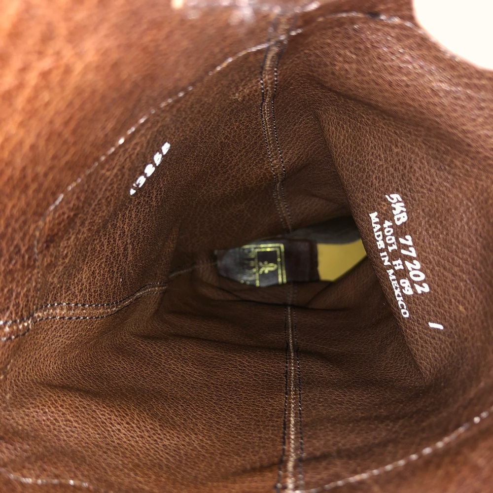 Frye Carson pull on boot - Picture 11 of 13